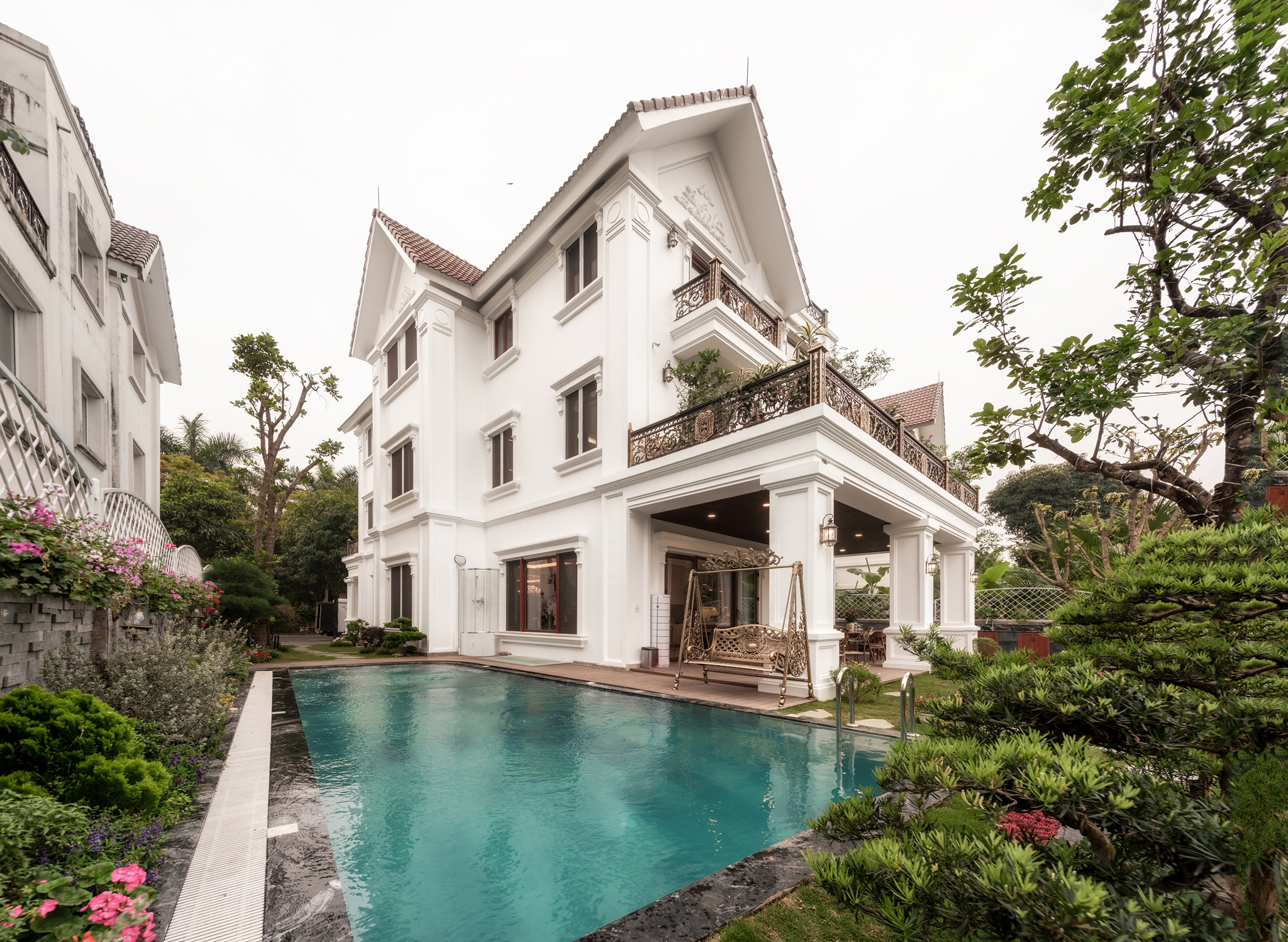Thảm Cầu Thang – Nâng Tầm Biệt Thự